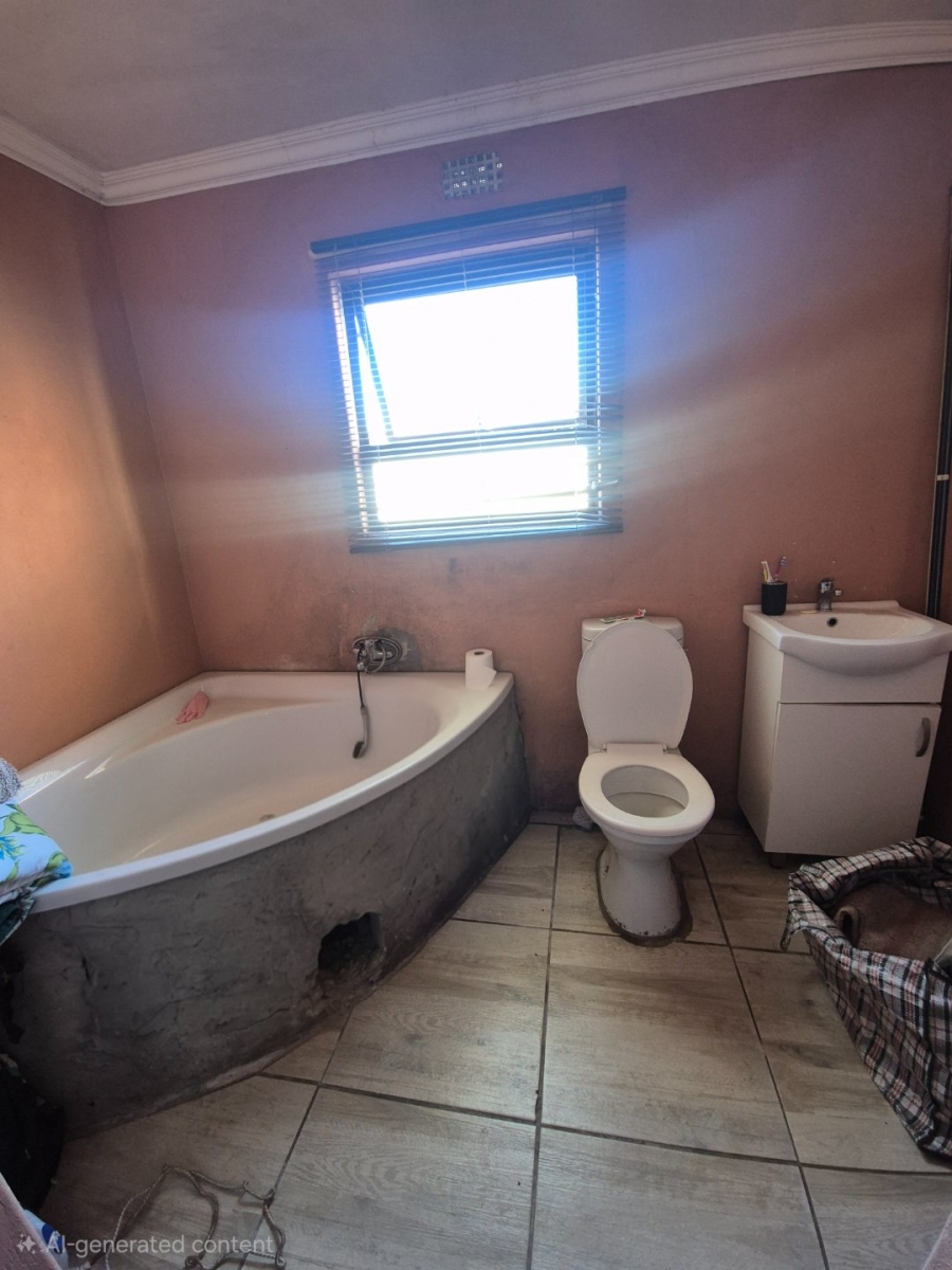 3 Bedroom Property for Sale in Zwide Eastern Cape